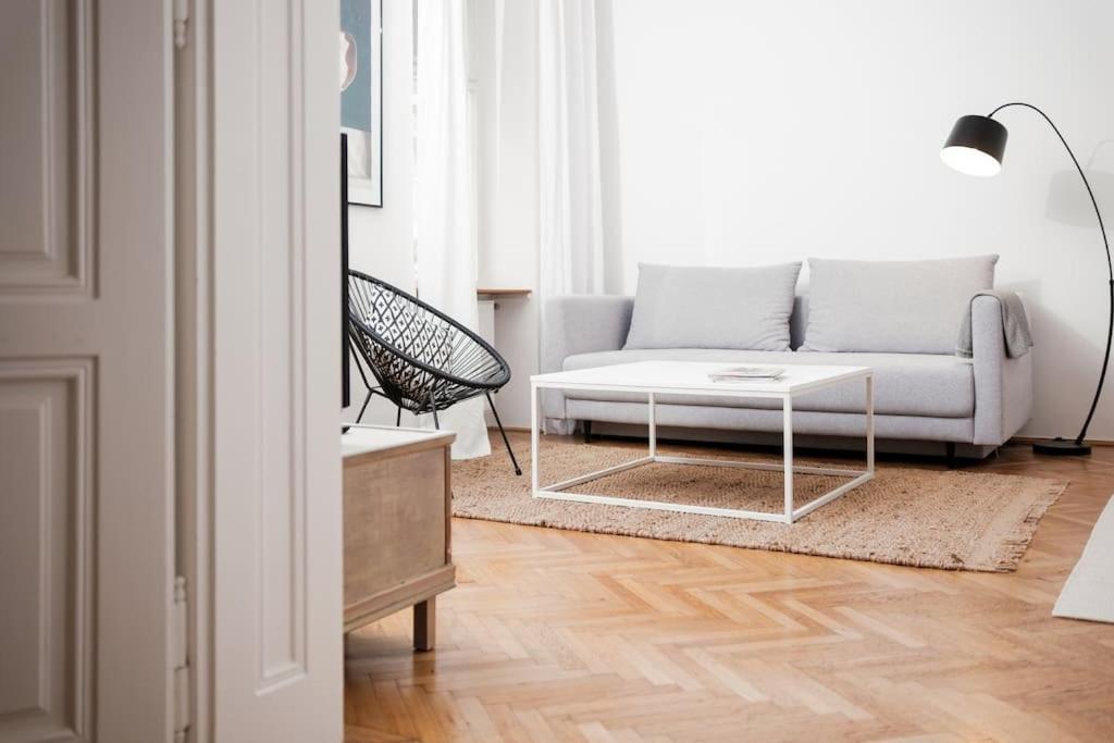 Edelhof Design Apartment Vienna Exterior photo